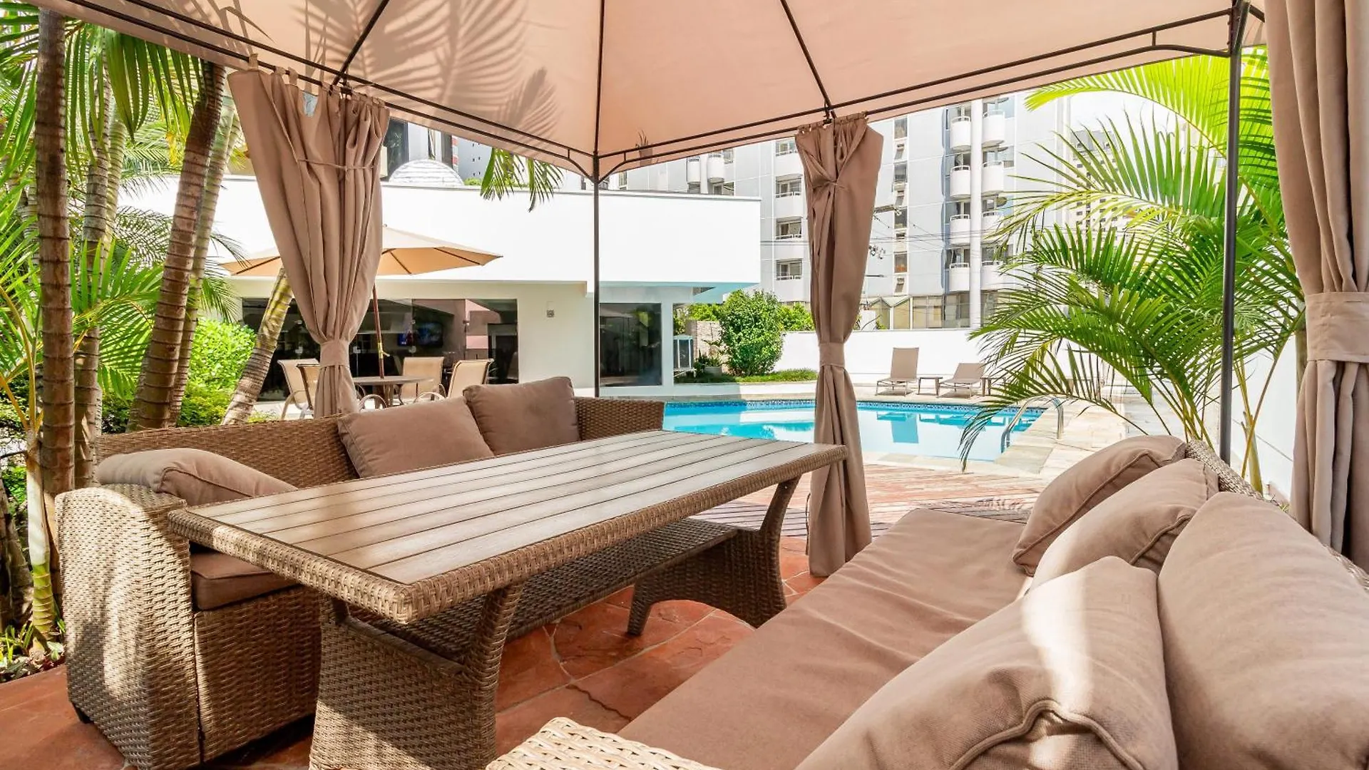 H4 Fortune Jardins São Paulo 4*,  Brazília